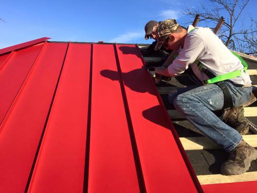 metal-roof-installation-pa